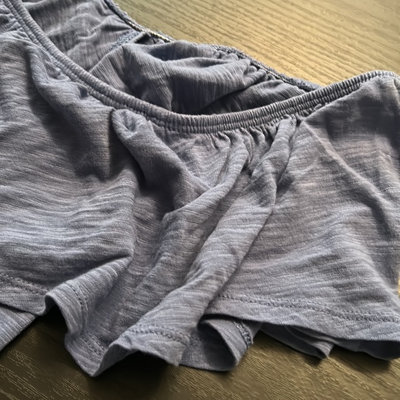 Old Navy Blouse - Picture 2 of 2